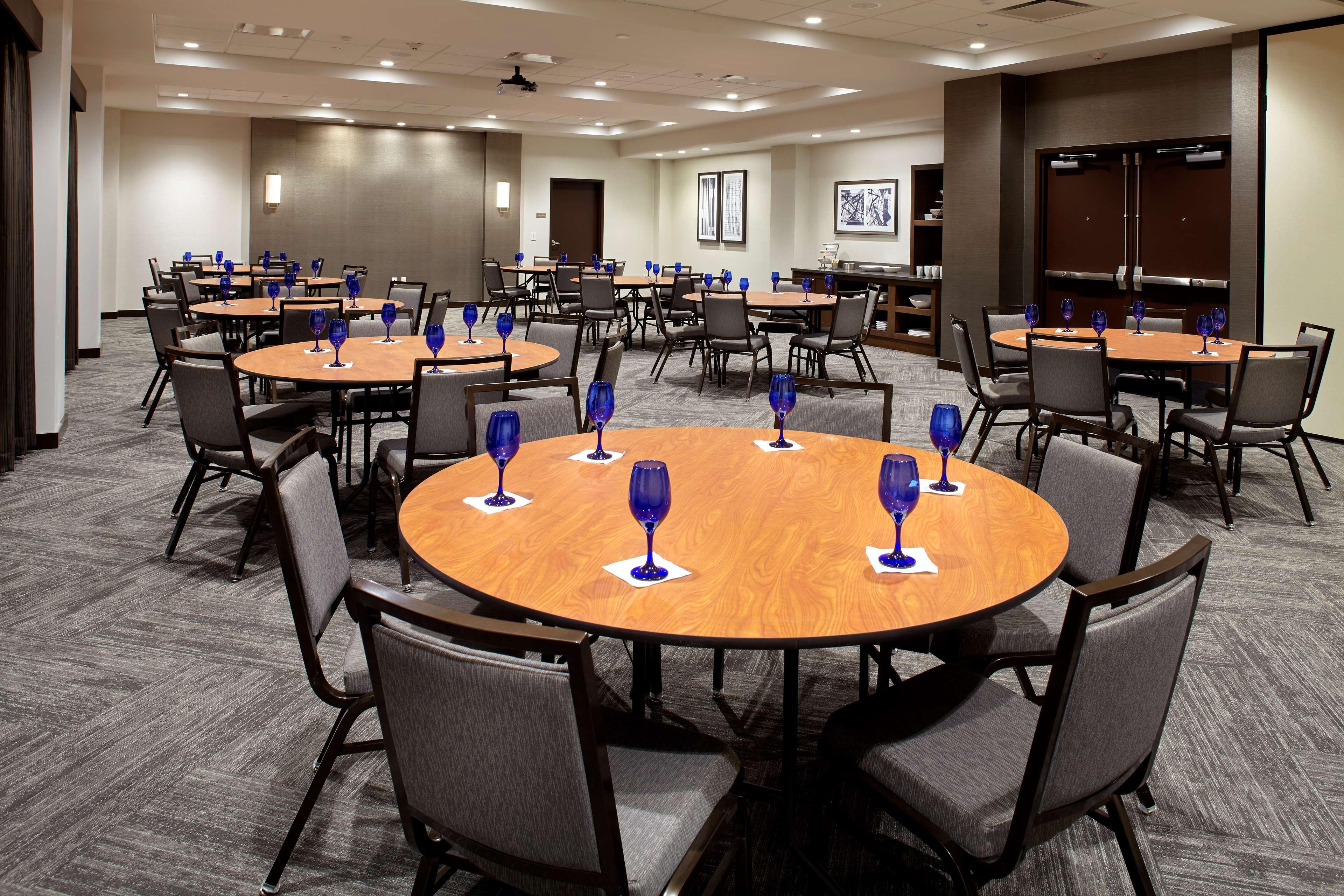 Hyatt Place Cleveland/Lyndhurst/Legacy Village Dış mekan fotoğraf